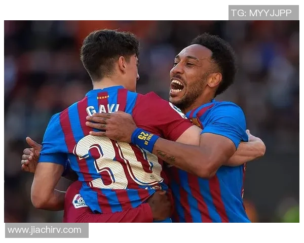 巴塞罗那与巴伦西亚激战正酣谁将赢得西甲巅峰对决的胜利